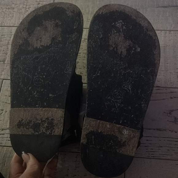 Chanel dad sandals - Picture 5 of 6